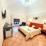 Dama Bed & Breakfast