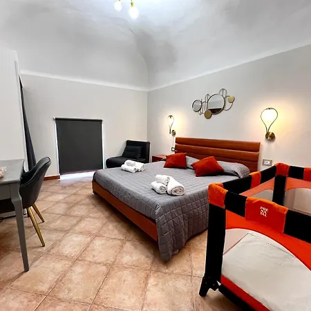 Dama Nocleg ze śniadaniem 4*